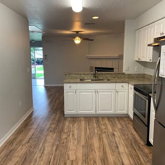 38 Lindsay Dr #A — Photo 4