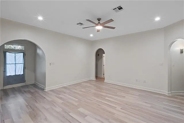 322 Turnwood Dr — Photo 4
