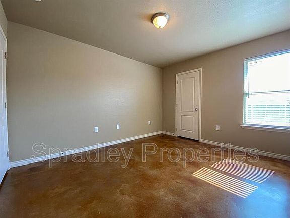 4th image of 4612B Teesh Dr