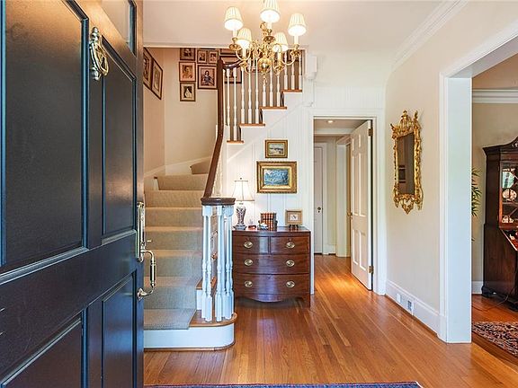5th image of 2785 Arden Rd NW