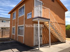 2510 E Pueblo Ave, Phoenix, AZ