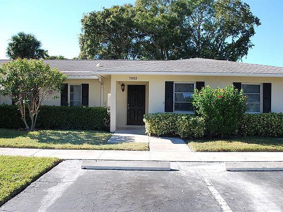 2nd image of 7052 W Country Club Dr N #107