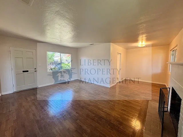 816 E Andrews Ave #816 — Photo 3