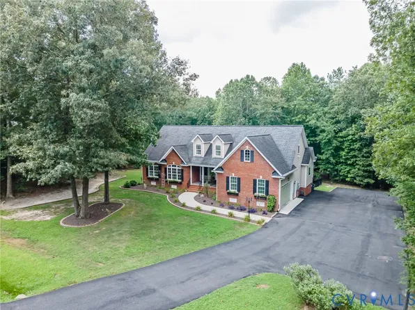 7535 Madison Estates Dr, Mechanicsville, VA 23111