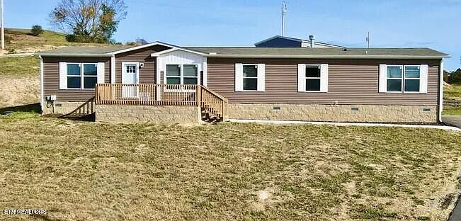 1st image of 320 Perkey Way
