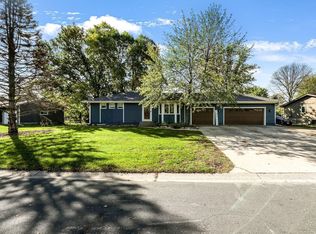 16285 Florida Way W, Rosemount, MN 55068