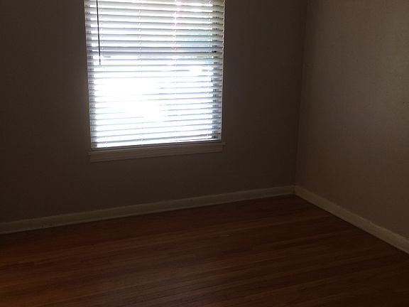 3rd image of 115 Bella Vista Dr