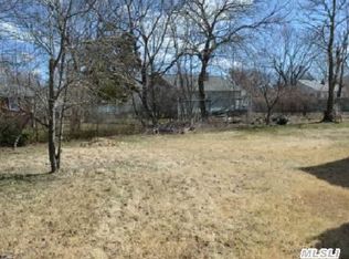 837 Bayview Ave, Bellport, NY 11713