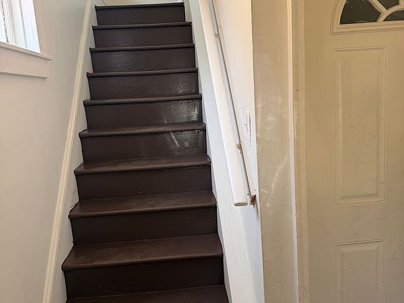 2nd image of 214 Ward St Floor 2