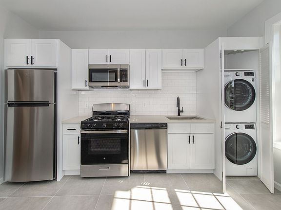 3rd image of 337-343 Franklin Ave #7