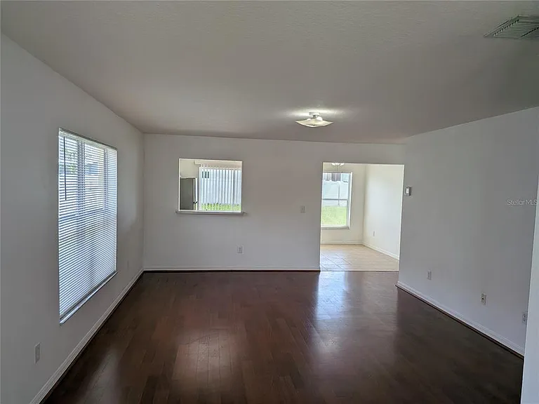 24606 Victoria Wood Ct — Photo 3