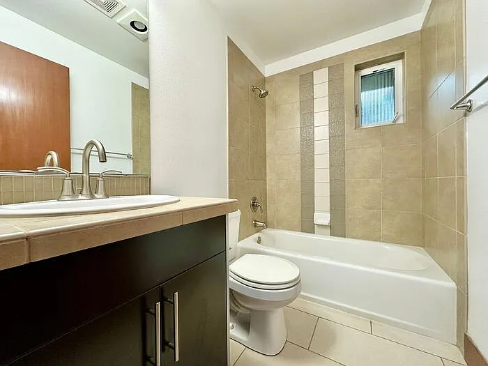552 McGraw St — Photo 18