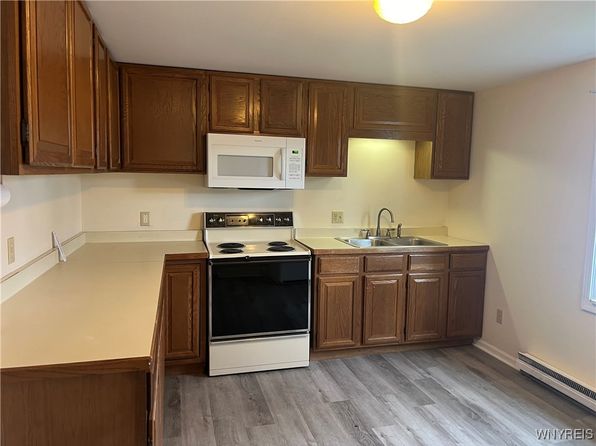 3044 Route 39, Delevan, NY 14009