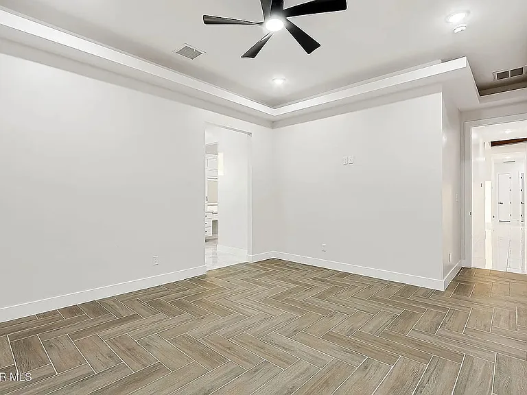 5696 Rio Bonito Cir — Photo 39