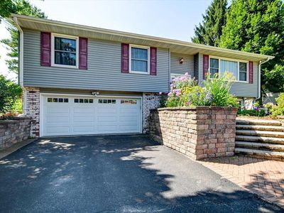 4101 Donald Drive, Madison, WI, 53704