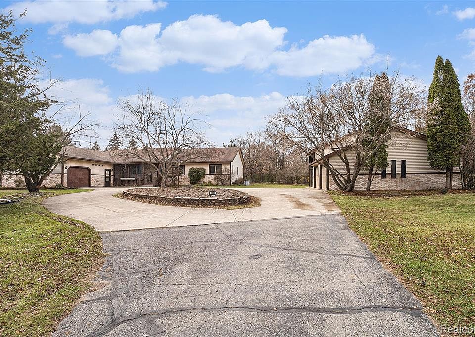 1250 Orban Rd Milford MI Zillow