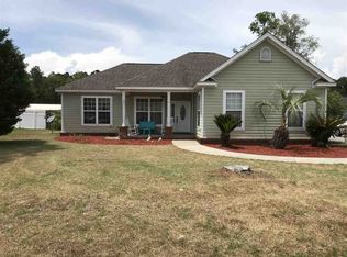 191 Carousel Cir, Crawfordville, FL 32327
