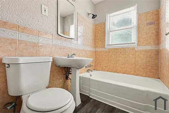 6230 Agnes Ave — Photo 9