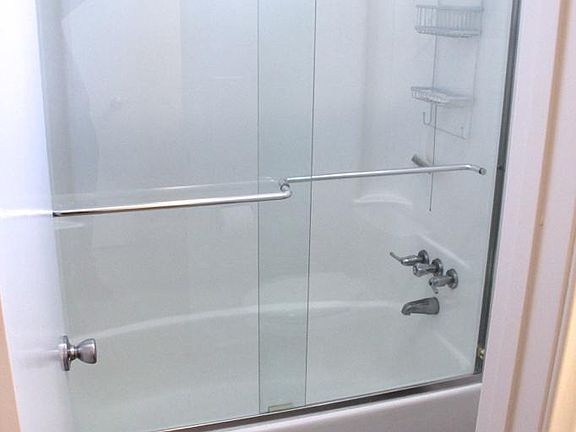 2nd Bath Shower Tub Combo
