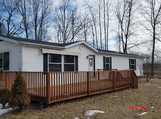 1214 County J, Ltl Suamico, WI 54141