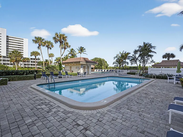3400 N Ocean Dr #408 — Photo 22