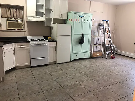 Rented by Voro NYC | media 26