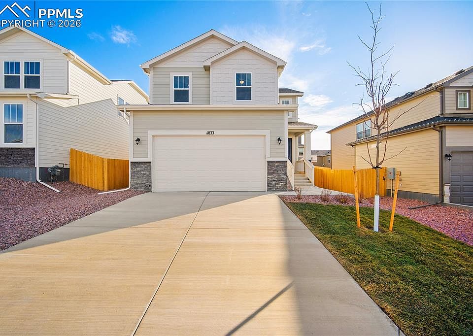 1st image of 11833 Lost Peak Ln