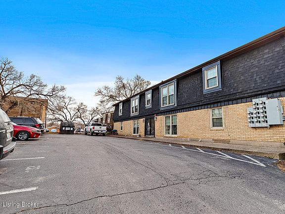 2nd image of 1929 Peabody Ln