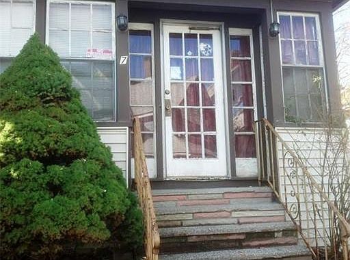 2nd image of 7 Whiting Ave