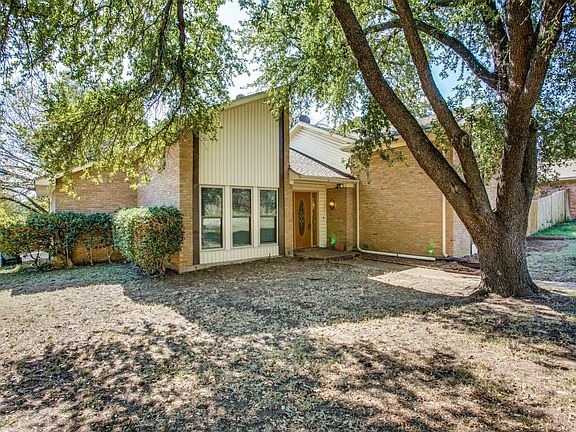 2nd image of 1216 Olmos Creek Pl