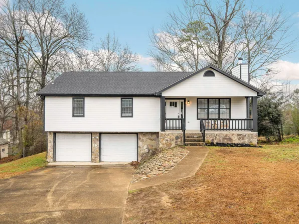 6910 Gwinnett Ct, Ooltewah, TN 37363