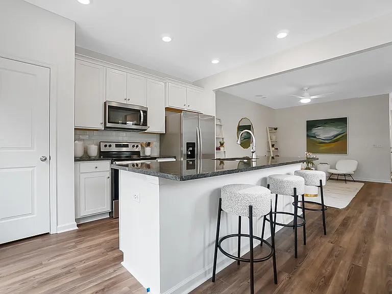 HARMON Foxbank by Crescent Communities — Photo 35