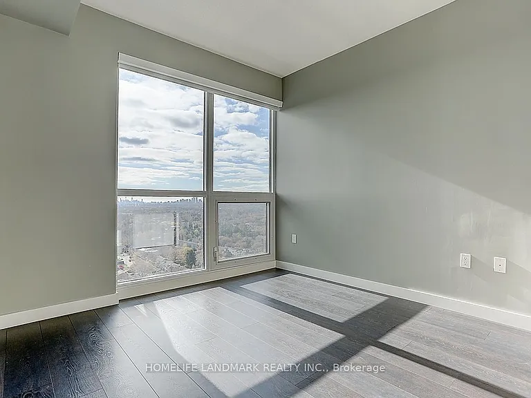 95 McMahon Dr #3203 — Photo 32