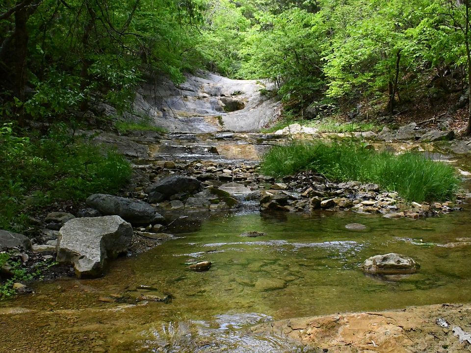1st image of Indian Rock Rd