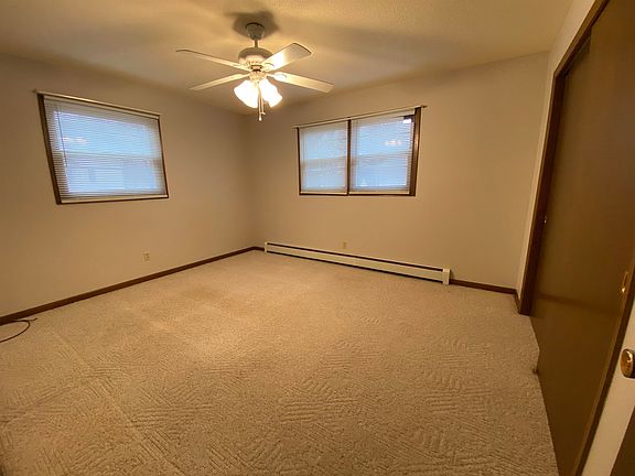 3rd image of 1501 Hill Ave #3