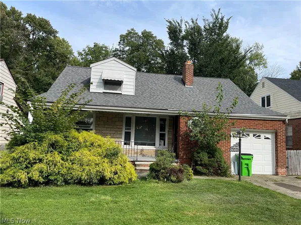 2031 Wrenford Rd, South Euclid, OH 44121