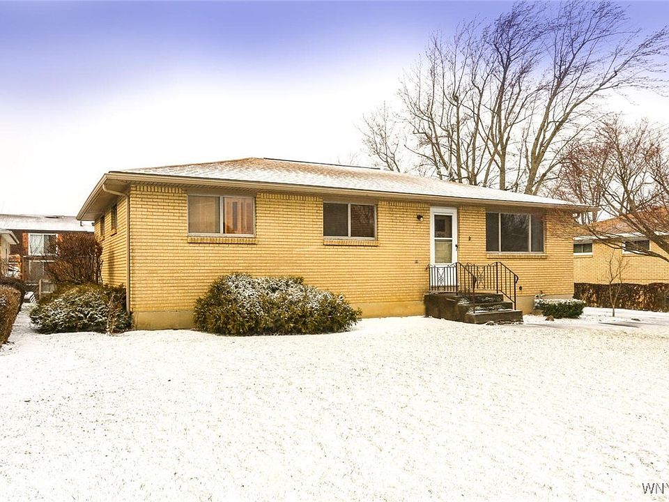 1st image of 3810 Lynn Dr