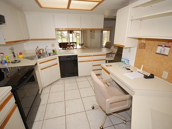 4th image of 9200 Park Blvd APT 201