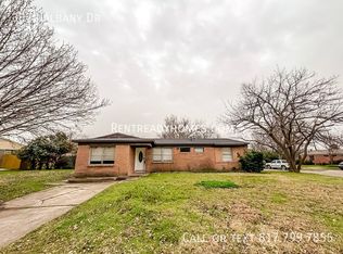 3072 Albany Dr, Mesquite, TX 75150