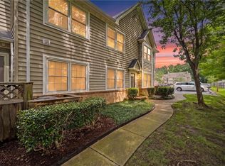 701 Rapidan River Ct APT A, Chesapeake, VA 23320