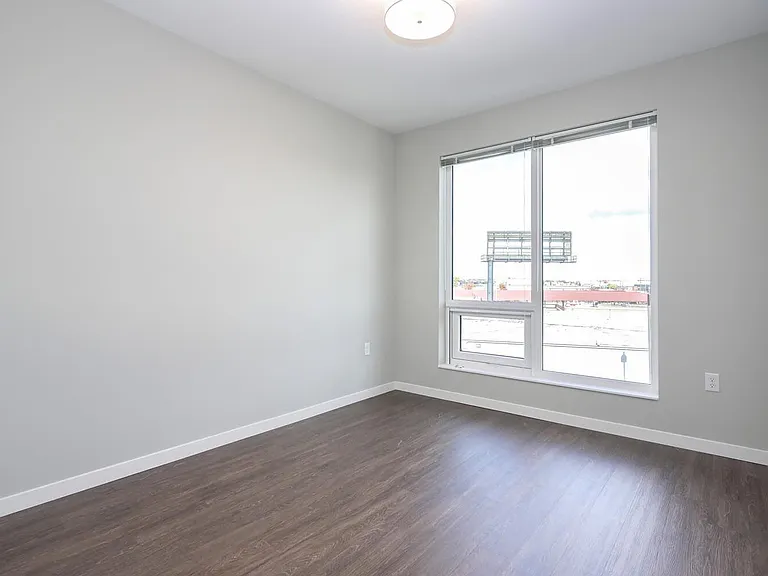 Shelby Commons — Photo 49