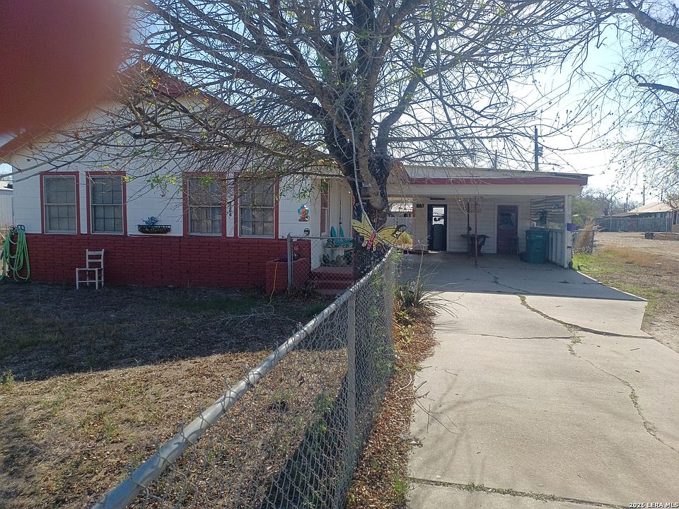 1st image of 2204 Zanderson
