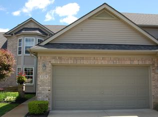 5379 Ivy Ct, Howell, MI 48843