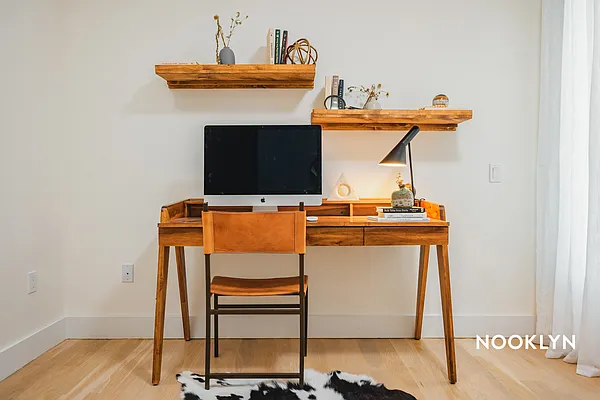 Rented by Nooklyn NYC LLC | media 19