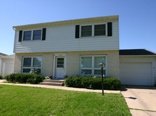 1527 10th Ave SE APT 1, Rochester, MN 55904