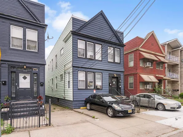 156 Randolph Avenue image 2 of 13