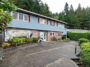 72 Bonnymuir Dr, West Vancouver, BC