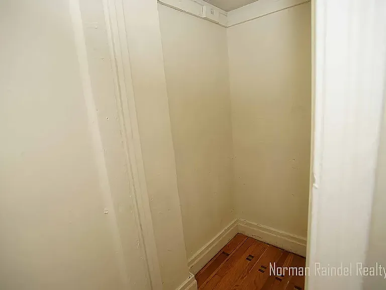 8223 Bay Pkwy #B-1 — Photo 26