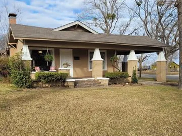 1601 W Bond St, Denison, TX 75020