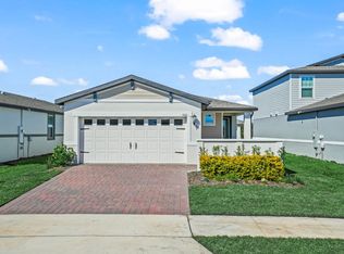 520 Kennedy Dr, Lake Alfred, FL 33850